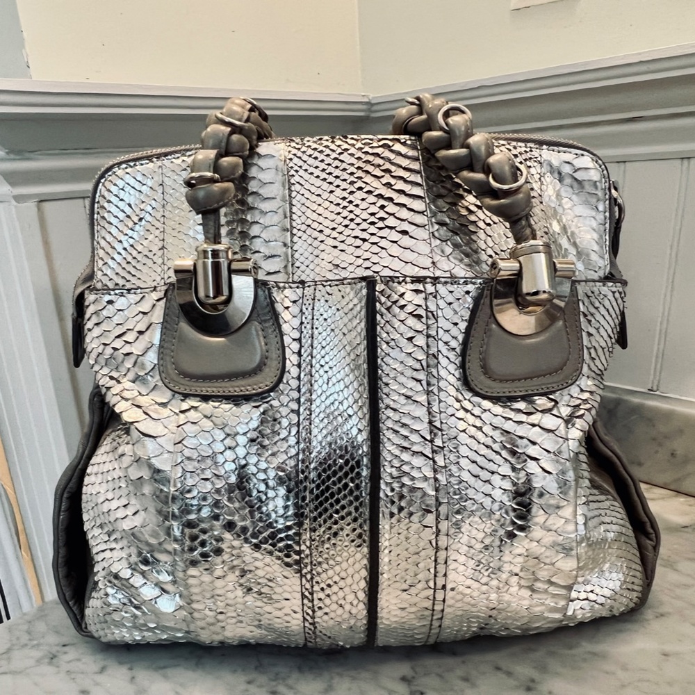 Limited Edition Chloe Python Heloise in silver - Picture 2 of 16